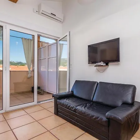 Gorgeous In Palit