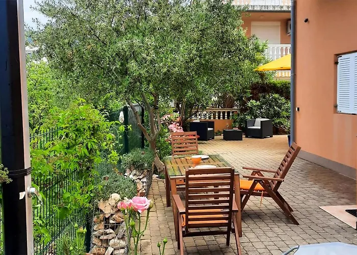 1 Bedroom Lovely In Appartement Palit