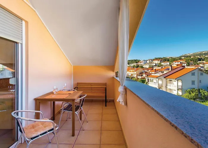 1 Bedroom Lovely In *