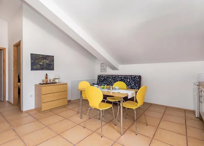 아파트 1 Bedroom Lovely In *